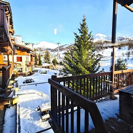Apartment Hostdomus - Imperial Sestriere